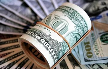 Курс доллара после трехдневного снижения снова вырос