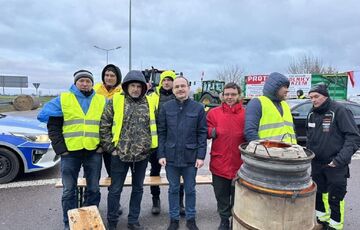 ”Дуже приємні мужики з купою міфів у голові”: Малюська поспілкувався з польськими фермерами на кордоні 