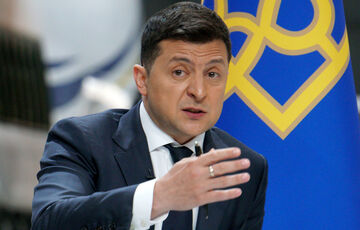 Зеленський хоче зобов'язати публічних держслужбовців подавати декларацію про контакти з олігархами