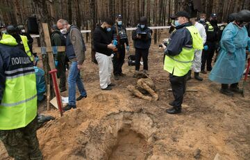 С начала полномасштабного вторжения России в Украине погибли 9 700 гражданских С начала полномасштабного вторжения России в Украине погибли 9 700 гражданских