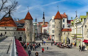 Эстония прекращает впускать россиян с шенгенскими визами, Германия делать это отказывается Эстония прекращает впускать россиян с шенгенскими визами, Германия делать это отказывается