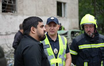 В Киеве обломки российского дрона упали на территорию детского садика В Киеве обломки российского дрона упали на территорию детского садика