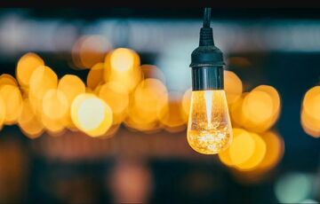  В Кабмине все-таки планируют повысить тарифы на электроэнергию: что будет с ценами