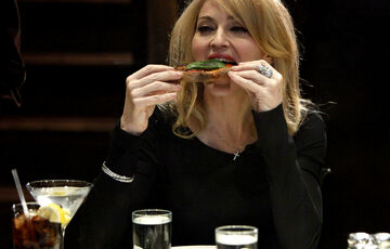 Диета Мадонны, от известного диетолога Рея Кабартаса Диета Мадонны, от известного диетолога Рея Кабартаса