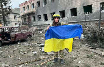 Российские захватчики обстреляли полицейский участок в Лимане