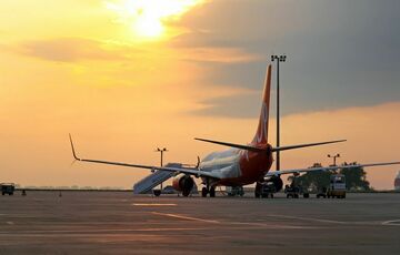 Украина останавливает авиасообщение с Беларусью Украина останавливает авиасообщение с Беларусью