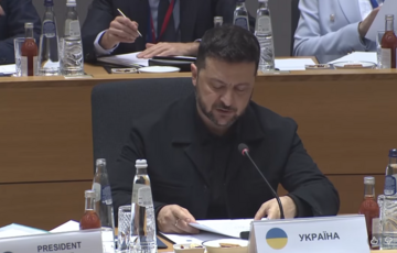Україна веде переговори про постачання далекобійних ракет з Європою Україна веде переговори про постачання далекобійних ракет з Європою