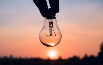 В четырех областях Украины сегодня будут аварийные и почасовые отключения света В четырех областях Украины сегодня будут аварийные и почасовые отключения света