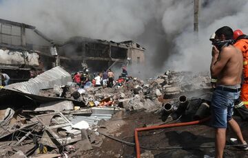 У Єревані пролунав потужний вибух в торговому центрі У Єревані пролунав потужний вибух в торговому центрі