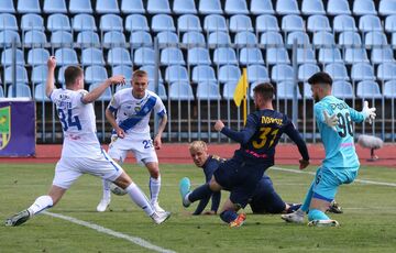 Інфографіка: календар матчів УПЛ на травень