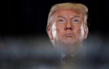 Трампа обвиняют в намерении отменить результаты выборов 2020 года