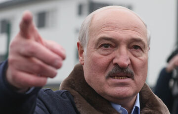 Росія окупувала Крим ”на прохання” українських військових – Лукашенко Росія окупувала Крим ”на прохання” українських військових – Лукашенко