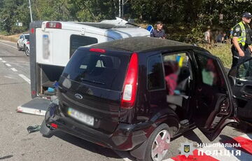 У Києві на Столичному шосе сталася смертельна ДТП: серед поранених дитина