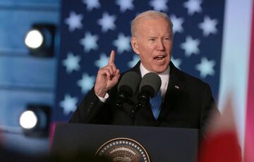 Президент США Джо Байден заявил, что в Украине происходят ”не что иное, как крупные военные преступления” Президент США Джо Байден заявил, что в Украине происходят ”не что иное, как крупные военные преступления”