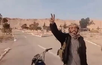 Сирійські повстанці зайшли до Пальміри - пропагандистський символ Путіна та ПВК ”Вагнер”