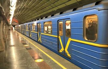 С завтрашнего дня столичное метро сократит интервал движения поездов С завтрашнего дня столичное метро сократит интервал движения поездов