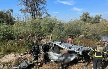 В Купянске возросло количество погибших из-за атаки на автомобиль волонтеров В Купянске возросло количество погибших из-за атаки на автомобиль волонтеров