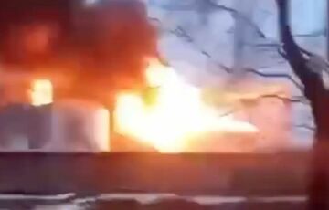 Стало відомо про наслідки атаки дронів по нафтобазі у Смоленській області Стало відомо про наслідки атаки дронів по нафтобазі у Смоленській області