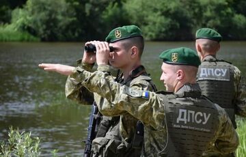В Украине могут разрешить выезд за границу мужчинам до 24 лет