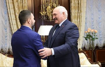 ”Щоб люди перестали страждати”: Лукашенко прийняв у себе ватажка ”ДН” Пушиліна та пообіцяв допомогу ”Щоб люди перестали страждати”: Лукашенко прийняв у себе ватажка ”ДН” Пушиліна та пообіцяв допомогу