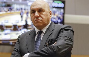 В Минобороны Италии считают, что весной ”начнется диалог” Украины и России  В Минобороны Италии считают, что весной ”начнется диалог” Украины и России
