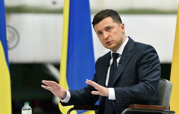 Зеленский призвал США помочь в переговорах с Россией Зеленский призвал США помочь в переговорах с Россией