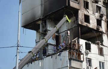 Из-за взрыва в киевской высотке лишился квартиры известный спортивный комментатор