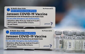 В Україні зареєстрували вакцину Janssen від COVID-19 В Україні зареєстрували вакцину Janssen від COVID-19