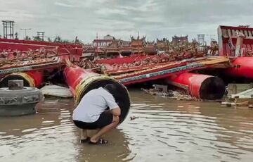 По Тайваню ударил мощный тайфун