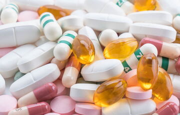 Націнку на ліки в Україні буде обмежено на рівні 10-35%, - Зеленський