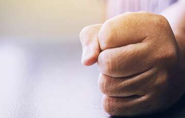 Харків'янин проломив щелепу співробітникові київського ринку через високі ціни