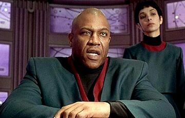 Зірку ”П'ятого елементу” знайшли мертвим