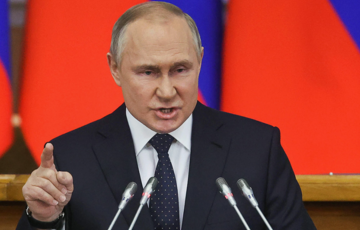 Лавров заявил, что Запад объявил России ”тотальную войну”