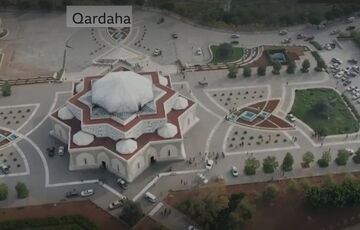 У Сирії повстанці спалили труну з тілом батька Башара Асада: кадри