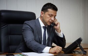 Володимир Зеленський провів телефонну розмову з Лашетом Володимир Зеленський провів телефонну розмову з Лашетом