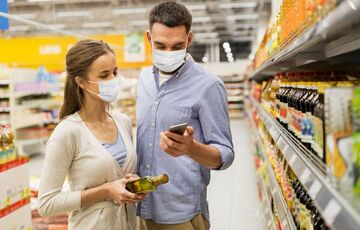 В магазинах України виявлено понад 70 тисяч небезпечних товарів: що купували люди В магазинах України виявлено понад 70 тисяч небезпечних товарів: що купували люди