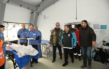 В Турции во время интервью министра раздался взрыв, - ВИДЕО