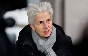 У Бундестазі назвали ”великою помилкою” відмову Шольця передавати танки Україні