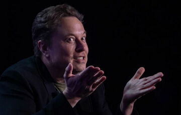 Соцмережа X Ілона Маска блокує матеріал Bellingcat про те, що удару по Охматдиту завдали російською ракетою