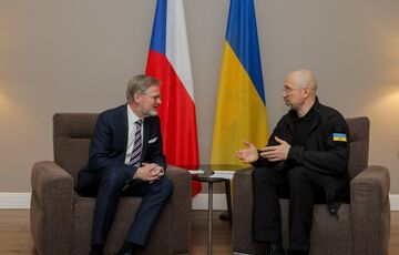 Україна та Чехія домовилися співпрацювати у підготовці українських пілотів F-16 та підтримці євроінтеграції Україна та Чехія домовилися співпрацювати у підготовці українських пілотів F-16 та підтримці євроінтеграції