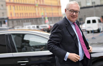 ”Никаких планов нет”: в России уверяют, что не намерены нападать на Украину  ”Никаких планов нет”: в России уверяют, что не намерены нападать на Украину