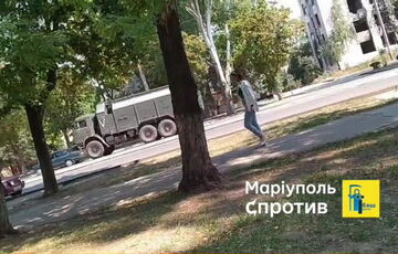 У Маріуполі помітили великий рух російської військової техніки у бік Бердянська: фото У Маріуполі помітили великий рух російської військової техніки у бік Бердянська: фото