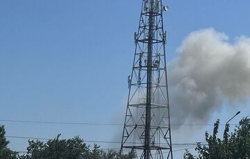 Возле оккупированного Крыма раздались взрывы на мостах