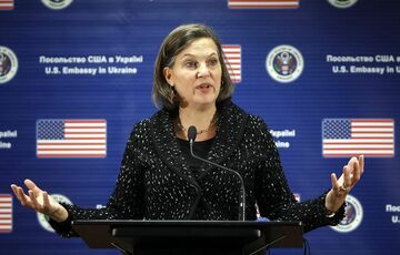 Заступник держсекретаря США Вікторія Нуланд йде у відставку Заступник держсекретаря США Вікторія Нуланд йде у відставку
