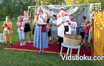 Скандальная экс-глава МИД Австрии, которая танцевала с Путиным, поселилась в России