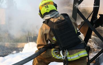 Россияне массированно атаковали Синельниковский район