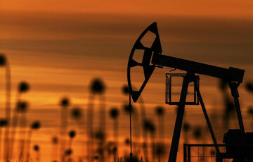 СМИ: Россия согласилась продавать нефть по цене, установленной G7