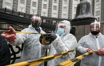 У Зеленского объяснили, когда будут принимать решение о введении локдауна У Зеленского объяснили, когда будут принимать решение о введении локдауна