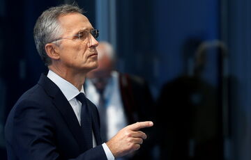 Росія просила Китай про летальну зброю, - Столтенберг