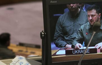 Зеленський назвав два кроки, необхідні для миру в Україні